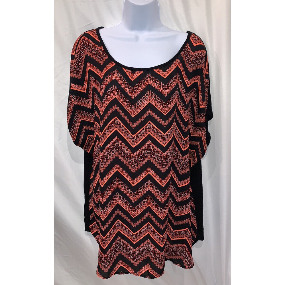 Espresso Women's Sleeveless Geometric Pattern Front Blouse Orange Black Size 1X